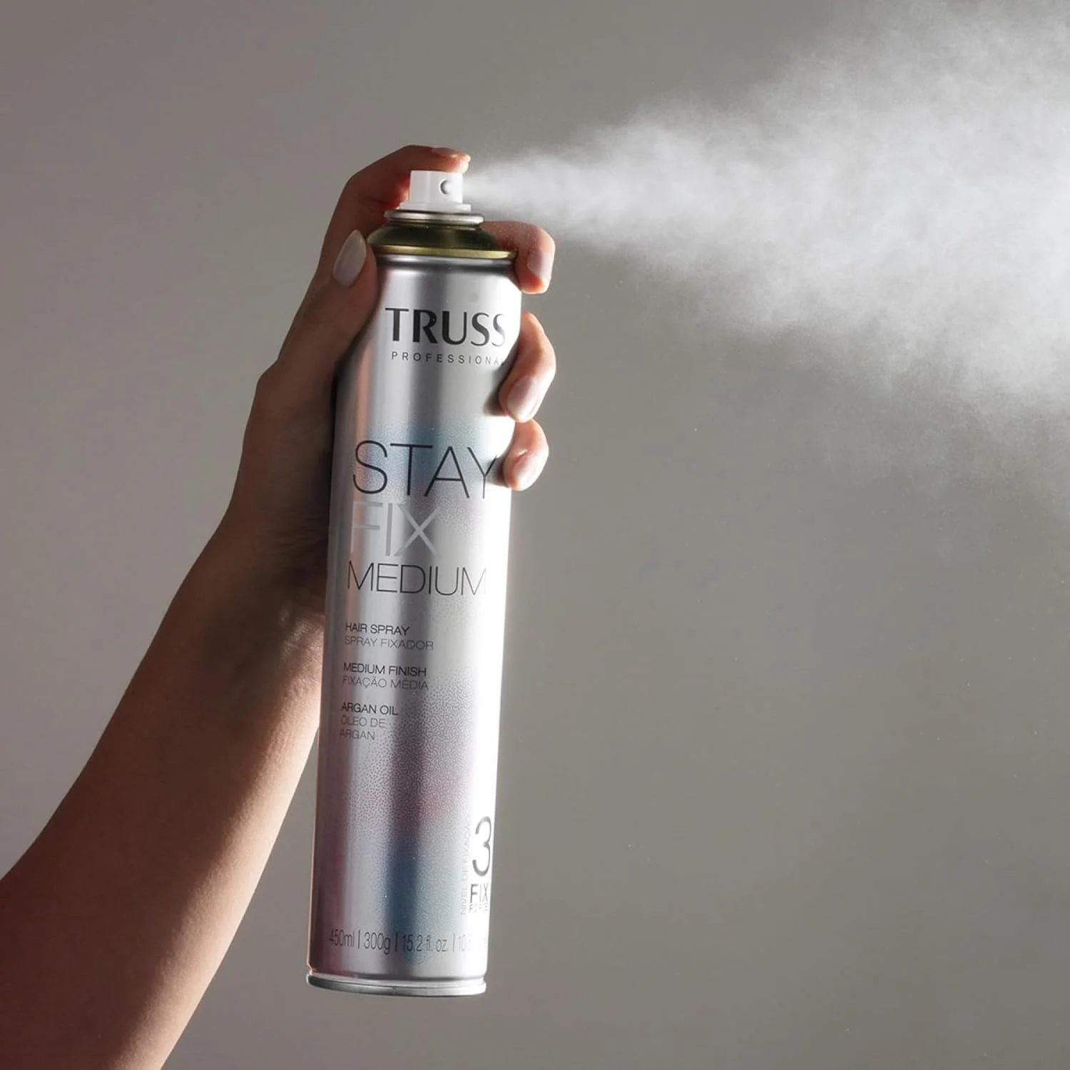 اسپری مو نگهدارنده متوسط تروس مدل Stay Fix حجم 450 میلی لیتر - حالت دهی حرفه ای، ماندگاری طولانی، کنترل وز و پایان انعطاف پذیر اسپری مو نگهدارنده متوسط تروس مدل Stay Fix حجم 450 میلی لیتر - حالت دهی حرفه ای، ماندگاری طولانی، کنترل وز و پایان انعطاف پذیر