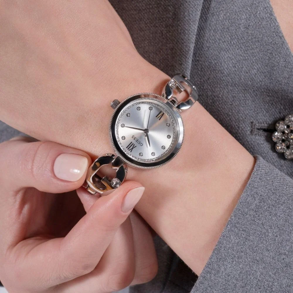 ساعت مچی زنانه گس مدل Empower GW0759L1، استیل ضد زنگ، نقره ای، بند دستبندی ساعت مچی زنانه گس مدل Empower GW0759L1، استیل ضد زنگ، نقره ای، بند دستبندی