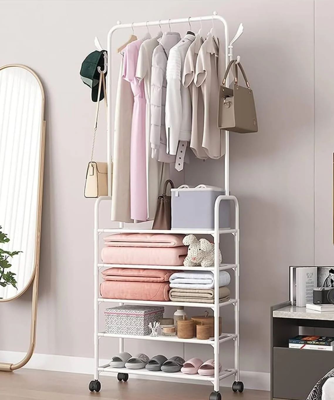 رگال لباس و کفش متحرک با قفسه، استند فلزی چرخ دار لباس و کفش با فضای ذخیره سازی، سازمان دهنده کمد قابل حمل و بادوام با چرخ، جذاب و زیبا