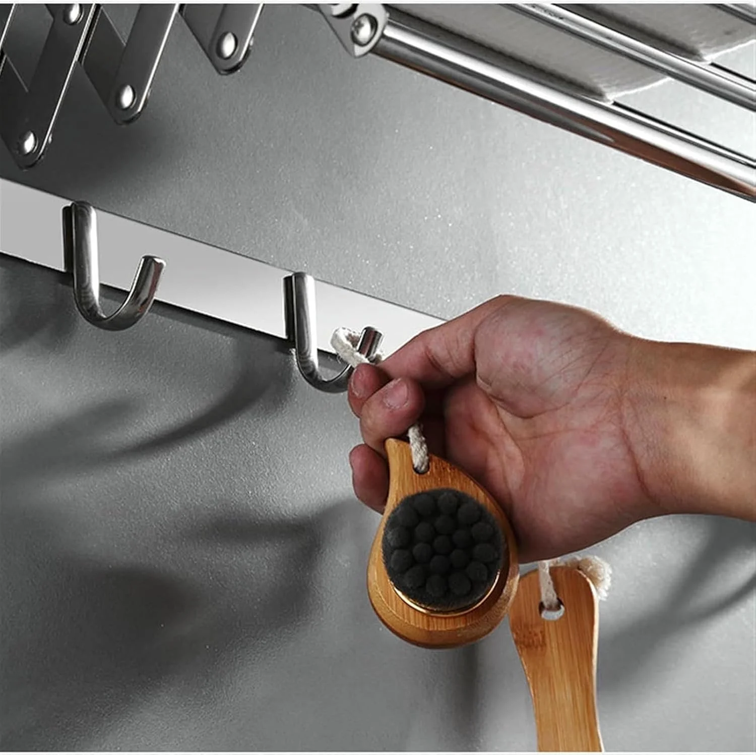 قفسه خشک کن لباس تاشو و قابل گسترش دیواری، مناسب برای استفاده در فضای داخلی و خارجی، به همراه میله آویز لباس برای پیراهن، شلوار، حوله، کفش، اندازه 90 سانتی متر، سازمان دهنده لباس، صرفه جویی در فضا