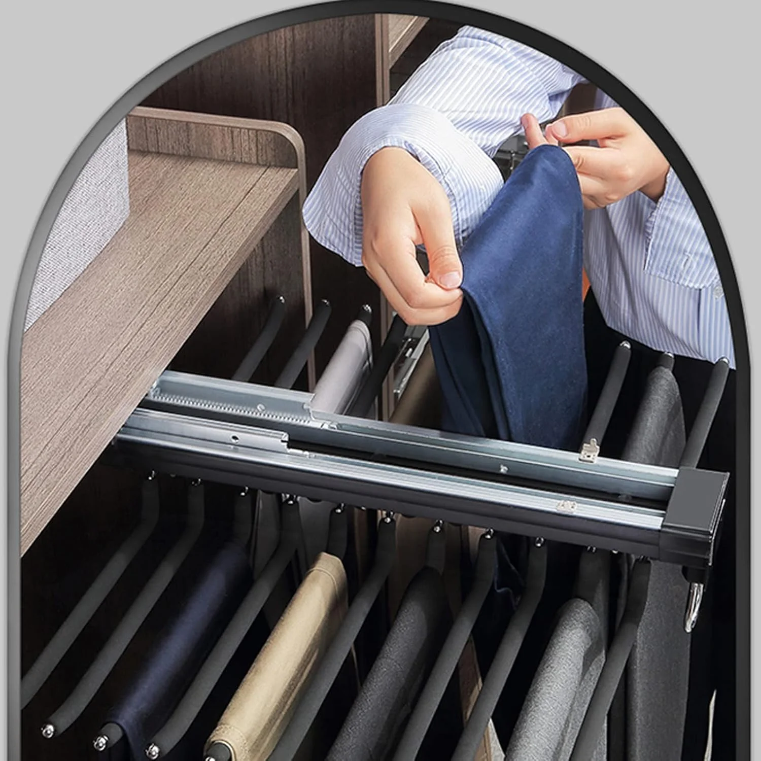 آویز شلوار ریلی کمد لباس، رگال شلوار کشویی، آویز لباس با قابلیت افزایش طول 10/11/22 بازویی، ریل های میرایی دو ردیفه، برای نصب جانبی/بالایی، سفید مایل به کرم - 58.5x46 سانتی متر