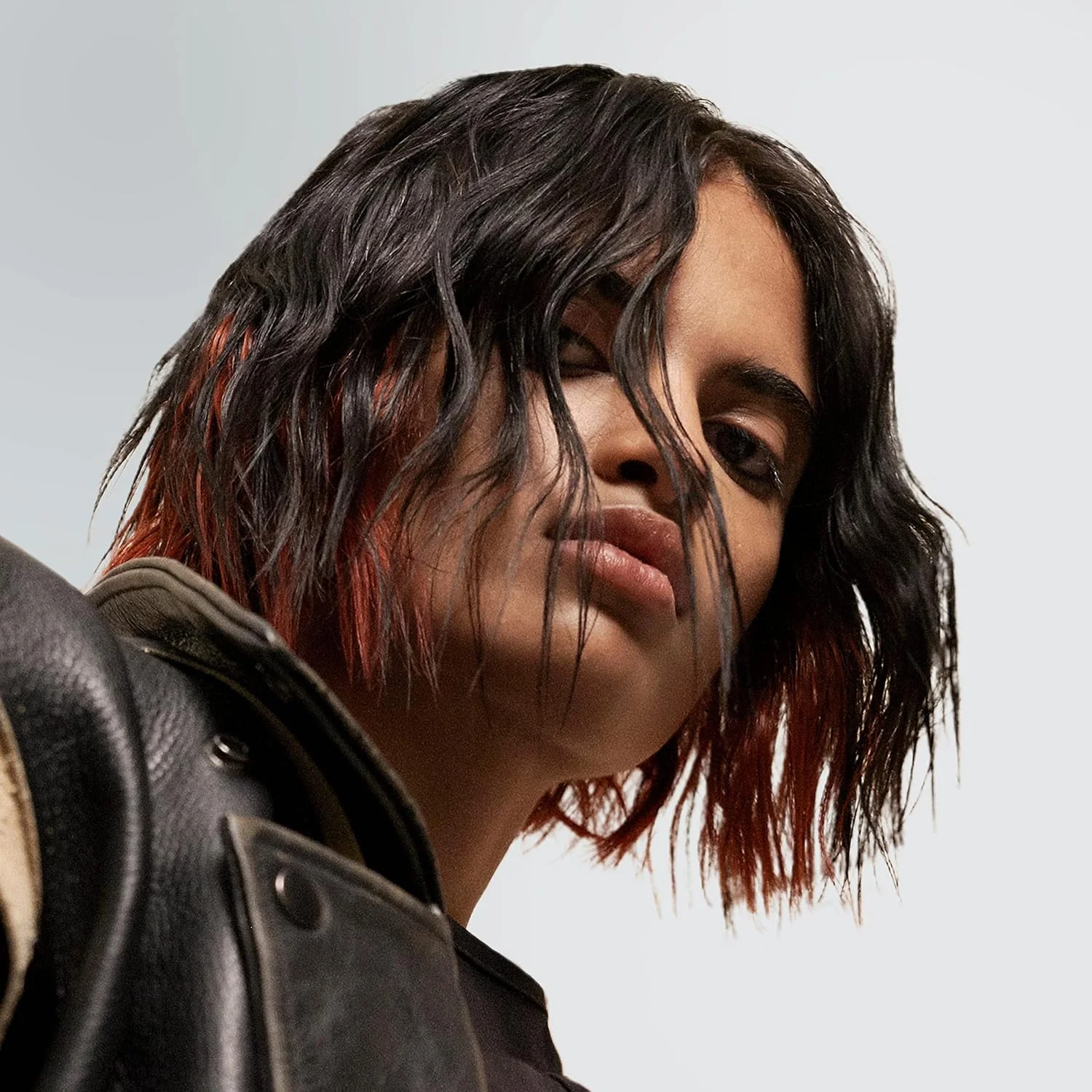 اسپری محافظ حرارتی و درخشان کننده مو سباستین پروفشنال تریلیانت | مناسب برای انواع مو، 150 میلی لیتر اسپری محافظ حرارتی و درخشان کننده مو سباستین پروفشنال تریلیانت | مناسب برای انواع مو، 150 میلی لیتر