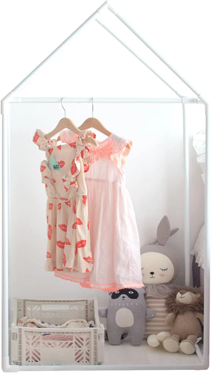 کمد لباس کودک PETITE MAISON - رگال لباس برای لباسهای نمایشی، سازماندهنده آویز لباس با قاب خانه زیبا، کیفیت عالی دستساز، 63.5 در 43.2 در 119.4 سانتیمتر، آلومینیوم فوقالعاده سبک، سفید متوسط کمد لباس کودک PETITE MAISON - رگال لباس برای لباسهای نمایشی، سازماندهنده آویز لباس با قاب خانه زیبا، کیفیت عالی دستساز، 63.5 در 43.2 در 119.4 سانتیمتر، آلومینیوم فوقالعاده سبک، سفید متوسط