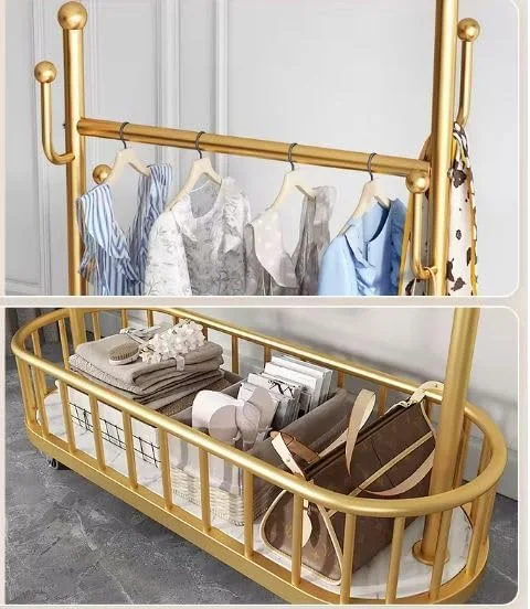 رگال لباس چرخ دار، آویز لباس فلزی، جالباسی ایستاده با سبد ذخیره سازی برای اتاق نشیمن و اتاق خواب، مناسب آویزان کردن لباس، کلاه و کیف دستی، طرح آسمان طلایی