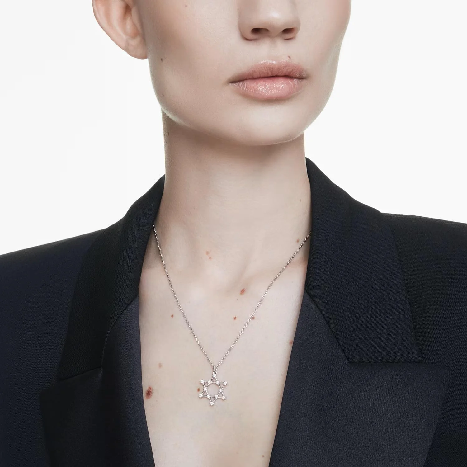 گردنبند سواروسکی Constella-Etoile 6 Brands گردنبند سواروسکی Constella-Etoile 6 Brands