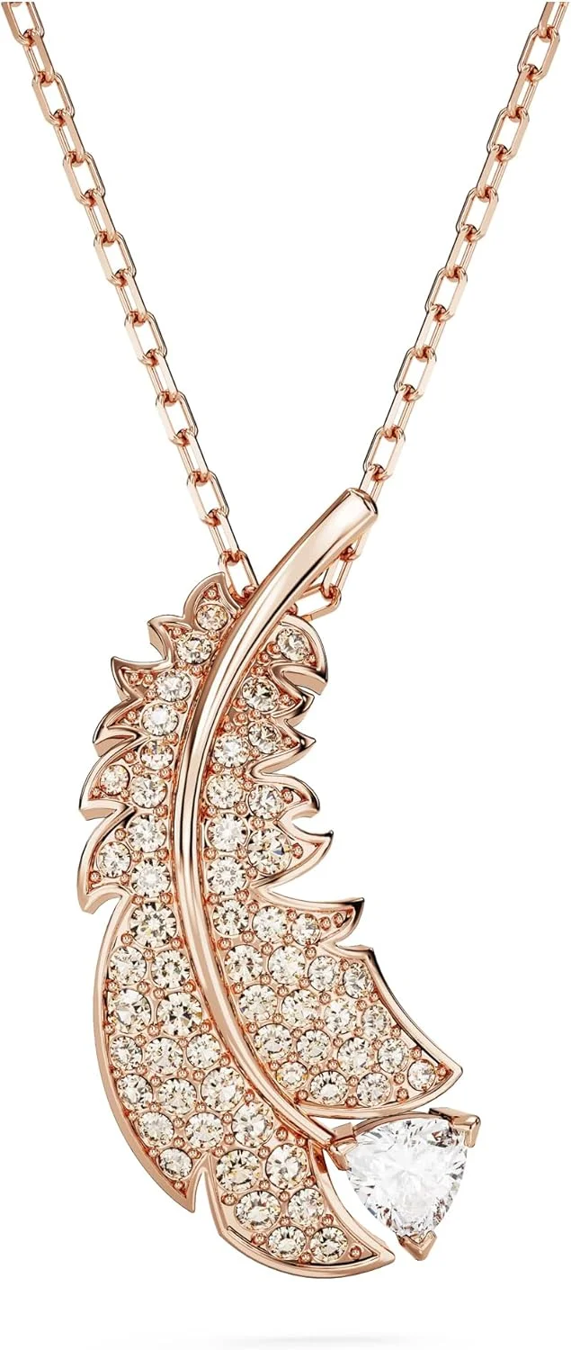 گردنبند آویز پر نایس سواروسکی، زیرکونیای سفید و کریستال های صورتی با روکش طلایی رزگلد، از مجموعه نایس