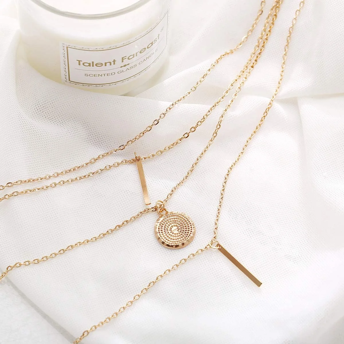 گردنبند چند لایه زنانه با طراحی مدرن و نگین های زیرکونیا