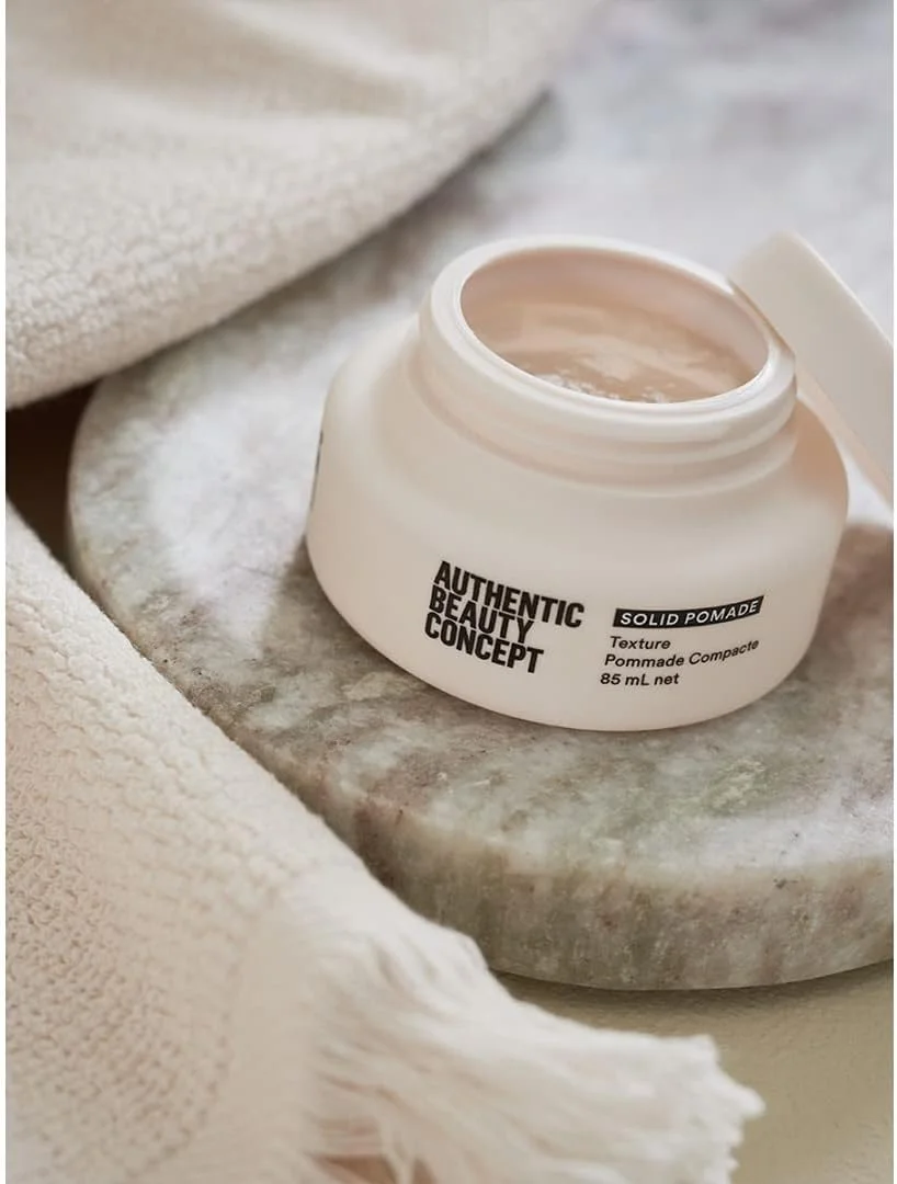 پماد حالت دهنده موی جامد | پماد بافت دهنده مو | حالت دهی متوسط | پوشش براق | مناسب انواع مو | فاقد مواد حیوانی و تست حیوانی | فاقد سیلیکون | 82 گرم