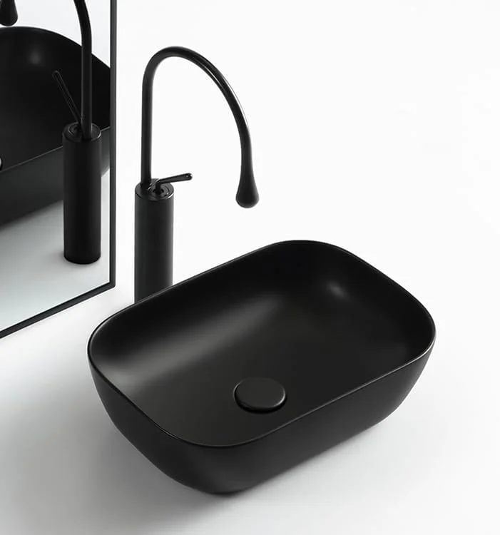 روشویی سرامیکی مشکی مات META مناسب روی کابینت | روشویی رومیزی سرامیکی حمام | روشویی روکار | روشویی برای حمام - 45.72x33.02x13.97 سانتی متر - مشکی مات