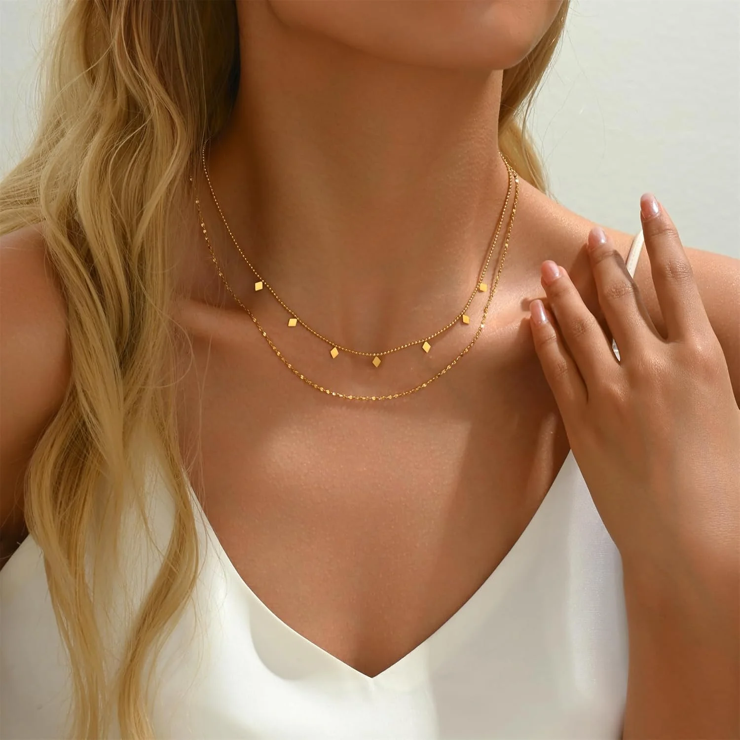 گردنبندهای لایه ای ظریف TERRIFI برای زنان، چوکر صلیب کوچک روکش طلای 18 عیار و گردنبند آویز ستاره سکه ای، جواهرات شیک و زیبا برای استفاده روزمره