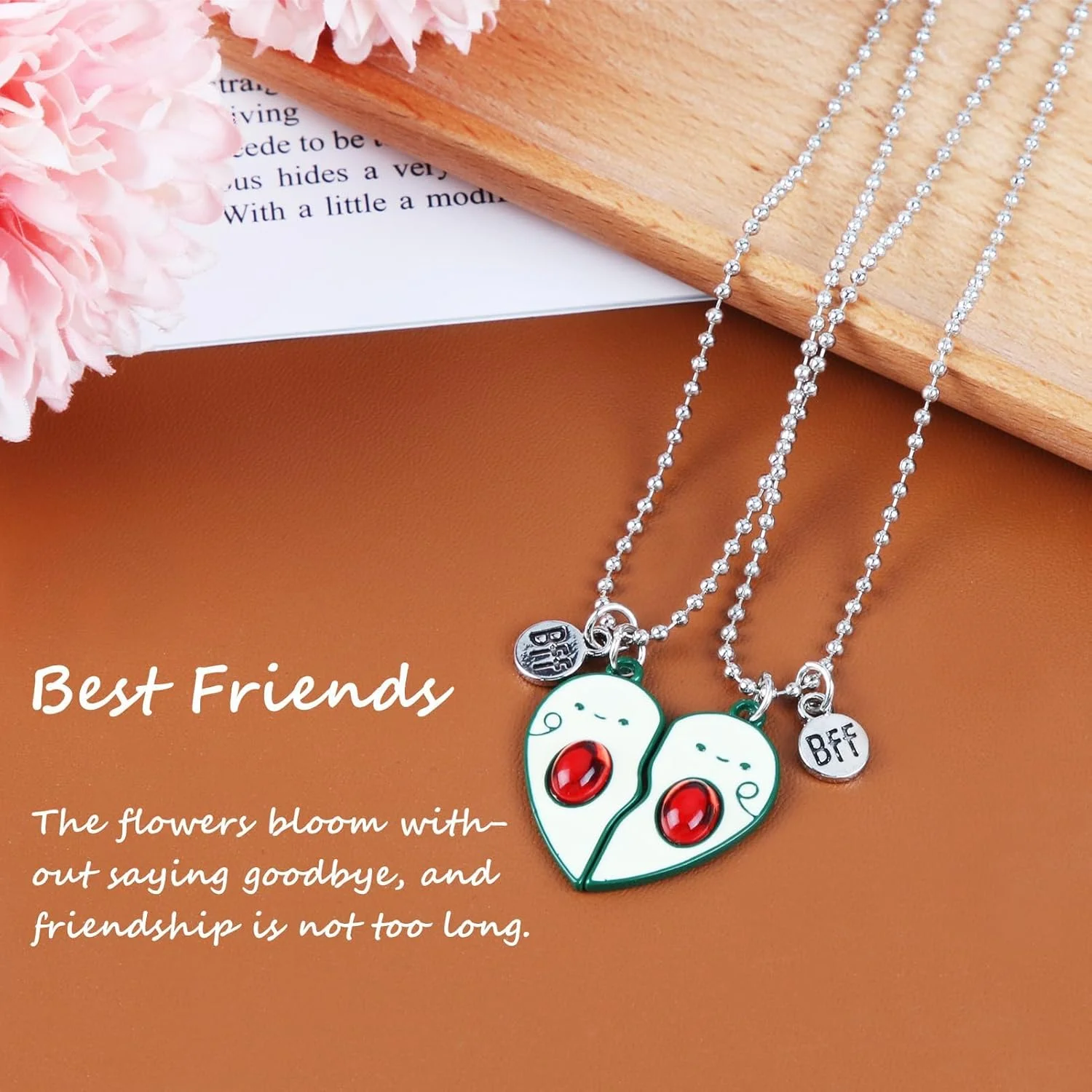 گردنبند آووکادو TERRIFI، گردنبند دوستی برای 2 نفر، آویز گردنبند BFF با قلب آووکادو، گردنبند دوتایی BFF دوست خوب با جذب آهنربایی، گردنبند کارتونی برای کودکان