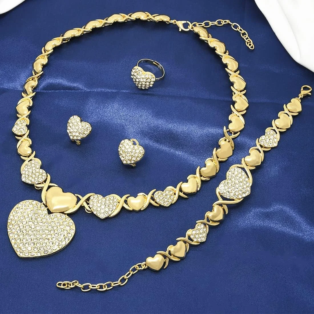 ست گردنبند و جواهرات زنانه، ست جواهرات ساقدوش عروس برای عروسی، جواهرات بدلیجات عروس و ساقدوش عروس با روکش طلای 18 عیار، برای مهمانی عروسی ساقدوش عروس (قلب) ست گردنبند و جواهرات زنانه، ست جواهرات ساقدوش عروس برای عروسی، جواهرات بدلیجات عروس و ساقدوش عروس با روکش طلای 18 عیار، برای مهمانی عروسی ساقدوش عروس (قلب)