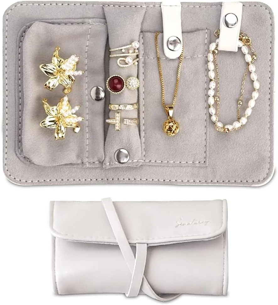 کیف نگهداری جواهرات مسافرتی، کیف چرمی جواهرات، کیف رولی تاشو جواهرات، کیف نگهداری چرمی جواهرات زنانه، کیف قابل حمل نگهداری جواهرات مسافرتی برای گردنبند، گوشواره، انگشتر و دستبند