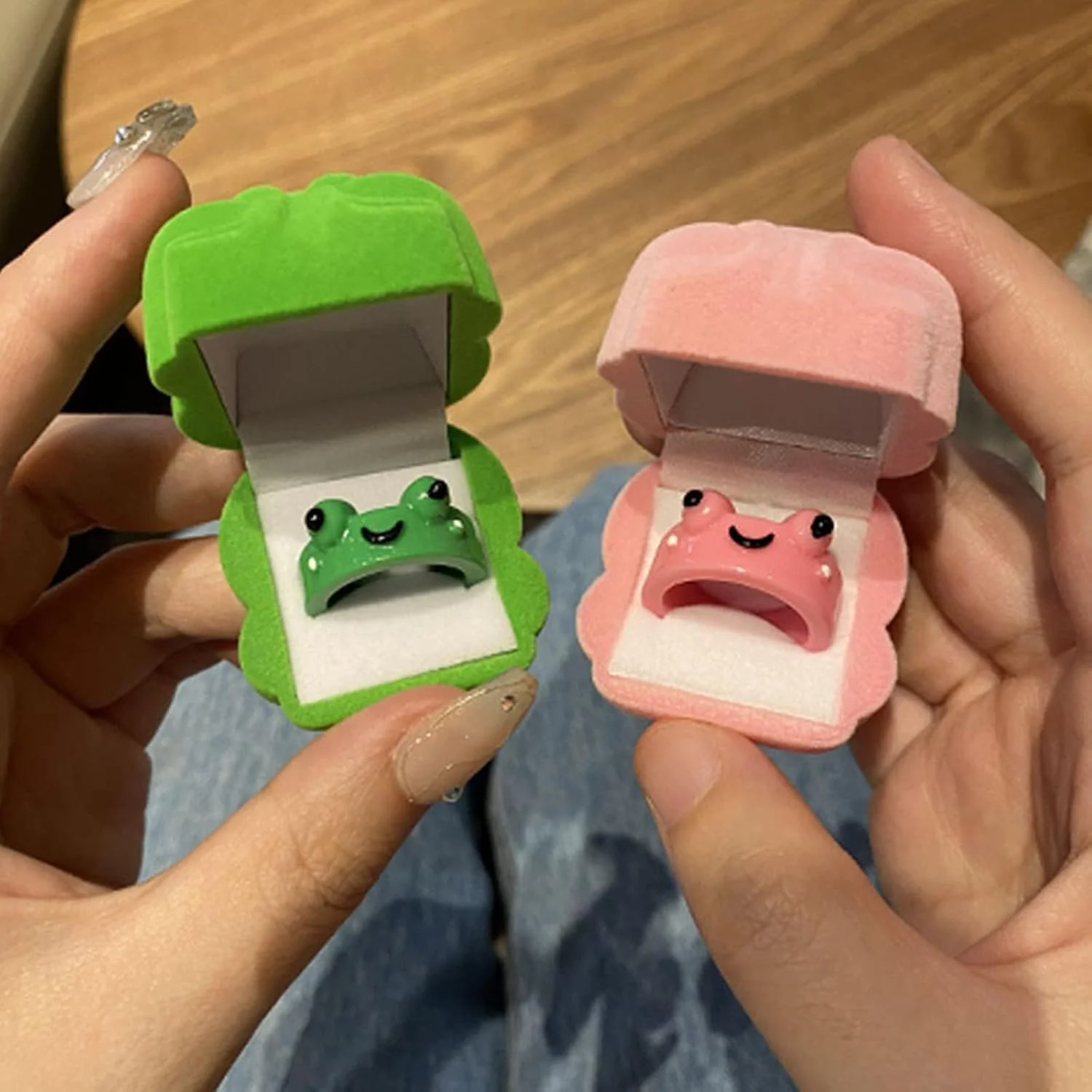 جعبه جواهرات قورباغه ای 4 عددی، جعبه انگشتر جواهرات حیوانی، جعبه جواهرات کوچک قابل حمل، مناسب برای انگشتر، گوشواره، گردنبند، دستبند، هدیه برای زنان و دختران