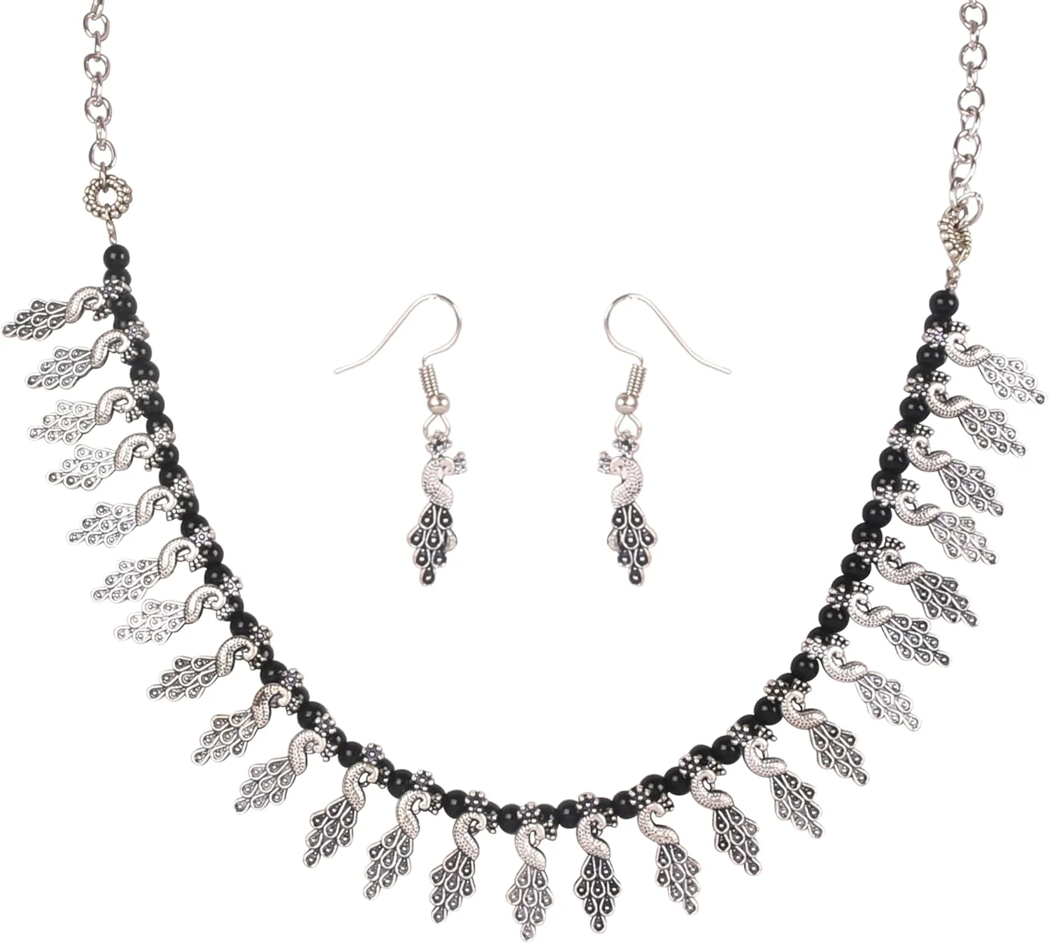 دست ساز هندی با طرح طاووس، مجموعه جواهرات "آبکاری شده"، کار شده با مهره های مشکی، طرح زیورآلات گردنبند زنانه با رنگ نقره ای اکسید شده. دست ساز هندی با طرح طاووس، مجموعه جواهرات "آبکاری شده"، کار شده با مهره های مشکی، طرح زیورآلات گردنبند زنانه با رنگ نقره ای اکسید شده.