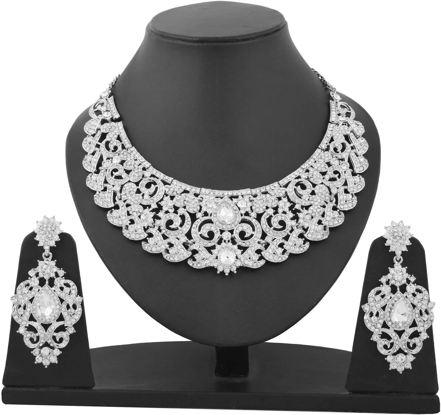 ست گردنبند مجلسی زنانه تاچ استون با طرح بته جقه و نگین های سفید درخشان، طراحی شیک و مجلل مناسب عروس، رنگ نقره ای ست گردنبند مجلسی زنانه تاچ استون با طرح بته جقه و نگین های سفید درخشان، طراحی شیک و مجلل مناسب عروس، رنگ نقره ای