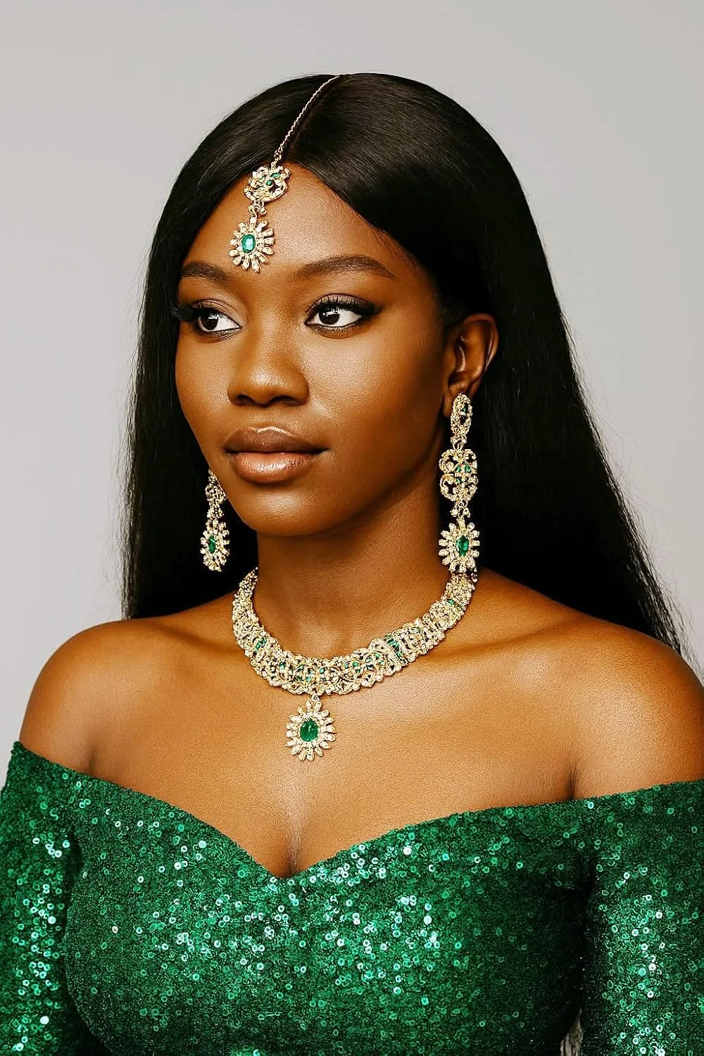 ست جواهرات هندی تاچ استون زنانه، گردنبند طلایی کوندان، گوشواره های سنتی، تیکا، سبک بالیوودی، کریستال سفید، هدیه مهمان، لباس عروس، لوازم جانبی ظریف