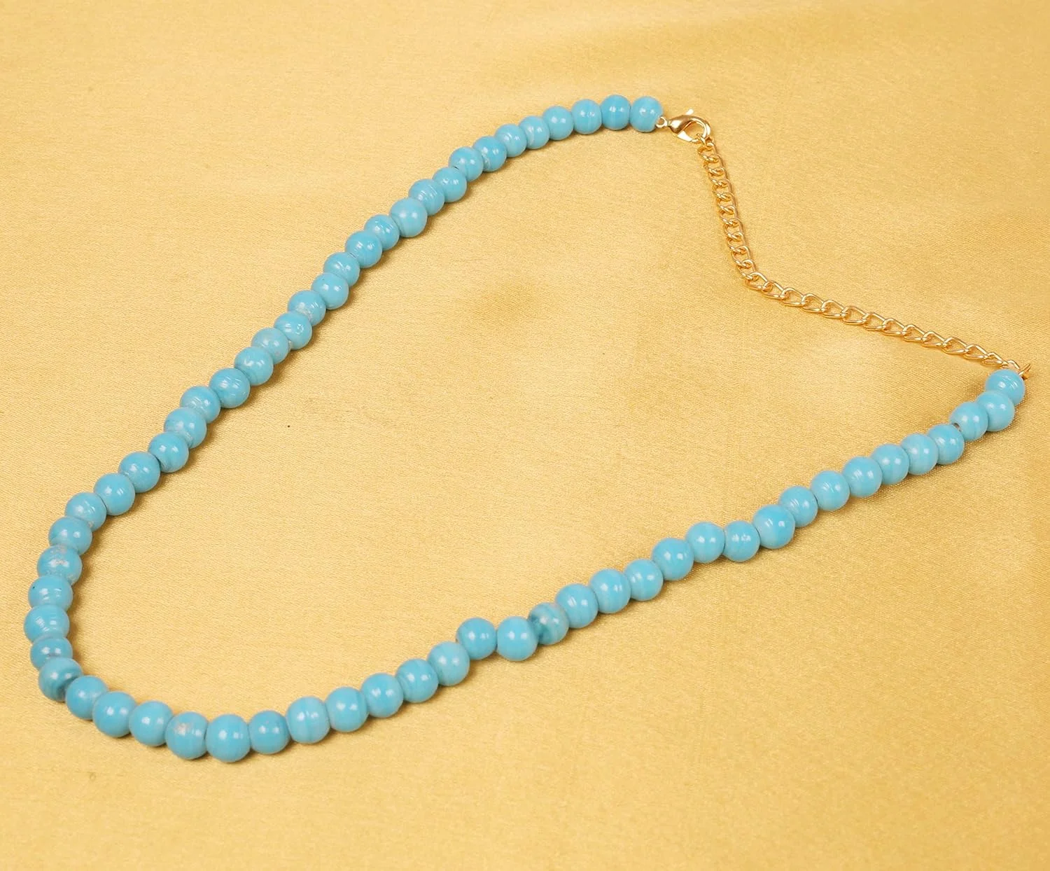 تاچ استون، گردنبند زنانه با طراحی ظریف و مجلسی به سبک بالیوود هندی، با مرواریدهای آب شیرین طبیعی و درخشان