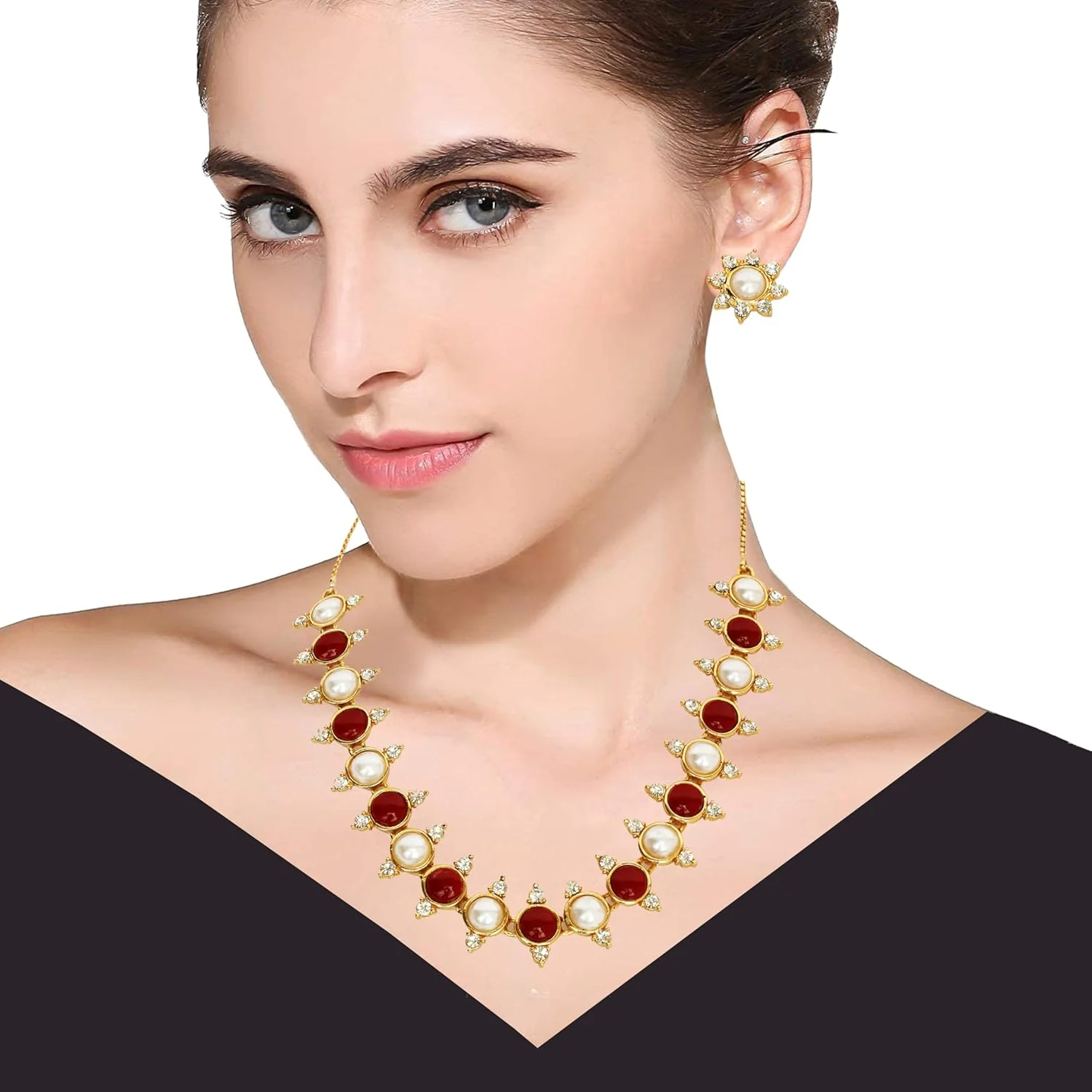 ست گردنبند و جواهرات مجلسی با طرح گل و بوته بالیوودی طلایی رنگ با یاقوت مصنوعی سفید و بدلیجات تاچ استون ست گردنبند و جواهرات مجلسی با طرح گل و بوته بالیوودی طلایی رنگ با یاقوت مصنوعی سفید و بدلیجات تاچ استون