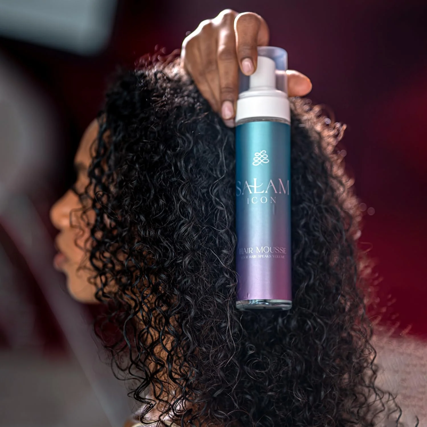 موس حالت دهنده فر مو سلام آیکون، روغن کرچک و گلیسیرین، ایجاد کننده بافت نرم، موس مو برای موهای فر، حالت دهنده فرها، ضد وز، 236 میلی لیتر، کیف رنگارنگ تابستانی موس حالت دهنده فر مو سلام آیکون، روغن کرچک و گلیسیرین، ایجاد کننده بافت نرم، موس مو برای موهای فر، حالت دهنده فرها، ضد وز، 236 میلی لیتر، کیف رنگارنگ تابستانی