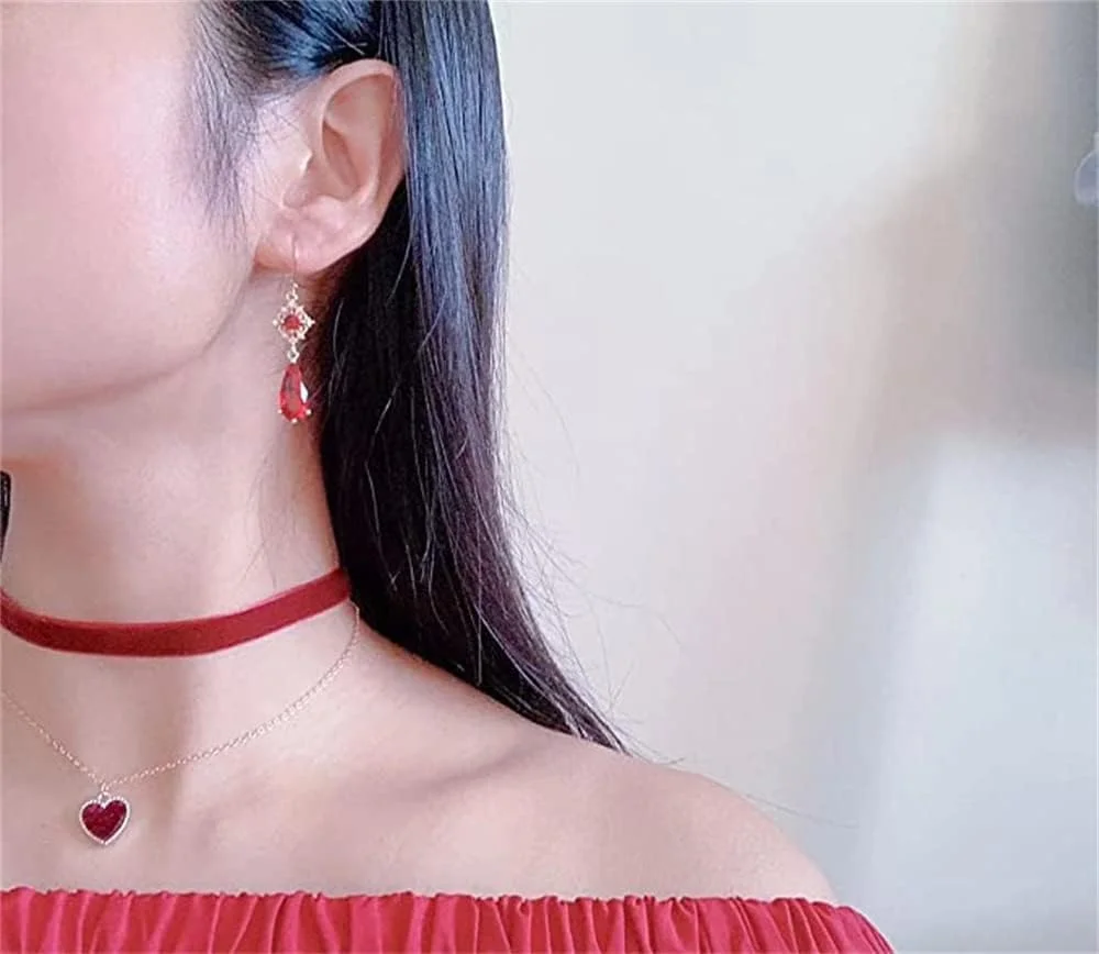 گردنبند قلب خزنه، مخمل قرمز، چوکر قرمز قابل تنظیم، گردنبند طوقی کلاسیک برای زنان و دختران گردنبند قلب خزنه، مخمل قرمز، چوکر قرمز قابل تنظیم، گردنبند طوقی کلاسیک برای زنان و دختران