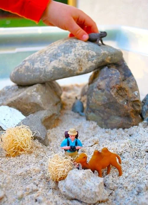 شن بازی نرم و خشک کودکانه دورا (1 کیلوگرم) شن بازی نرم و خشک کودکانه دورا (1 کیلوگرم)