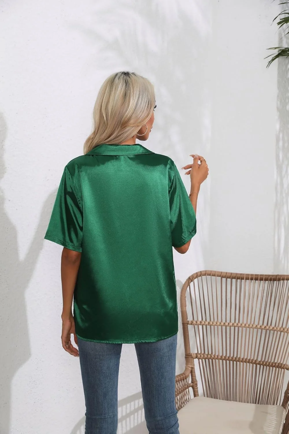 بلوز ساتن دکمه دار زنانه آستین کوتاه یقه هفت مناسب کار و استفاده روزمره سایز S-XL