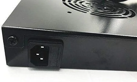 سیستم خنک کننده رک سرور دیجیتال رایزینگ الکترونیکس با ۴ فن 1U