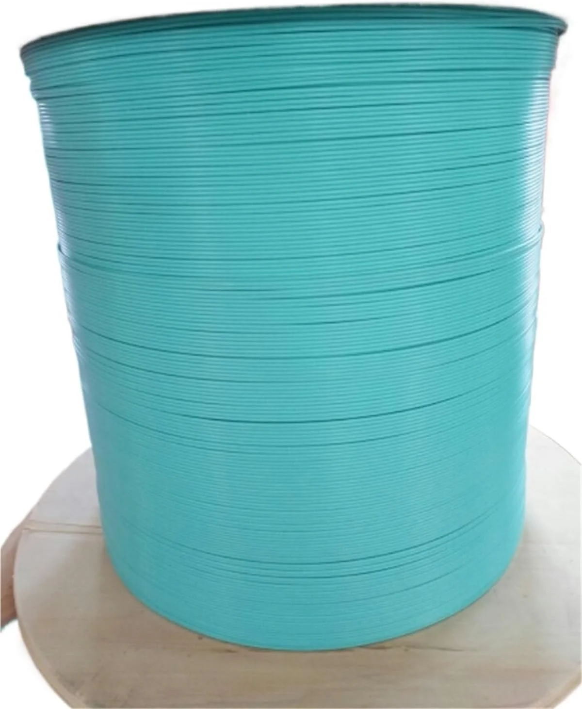 کابل فیبر نوری OM3-150 دوبلکس 3 میلی‌متری، رنگی برای فضاهای داخلی، برای سیم‌های اتصال فیبر نوری، 1.5 کیلومتر در هر رول، کابل فیبر نوری FTTH با طول 1500 متر