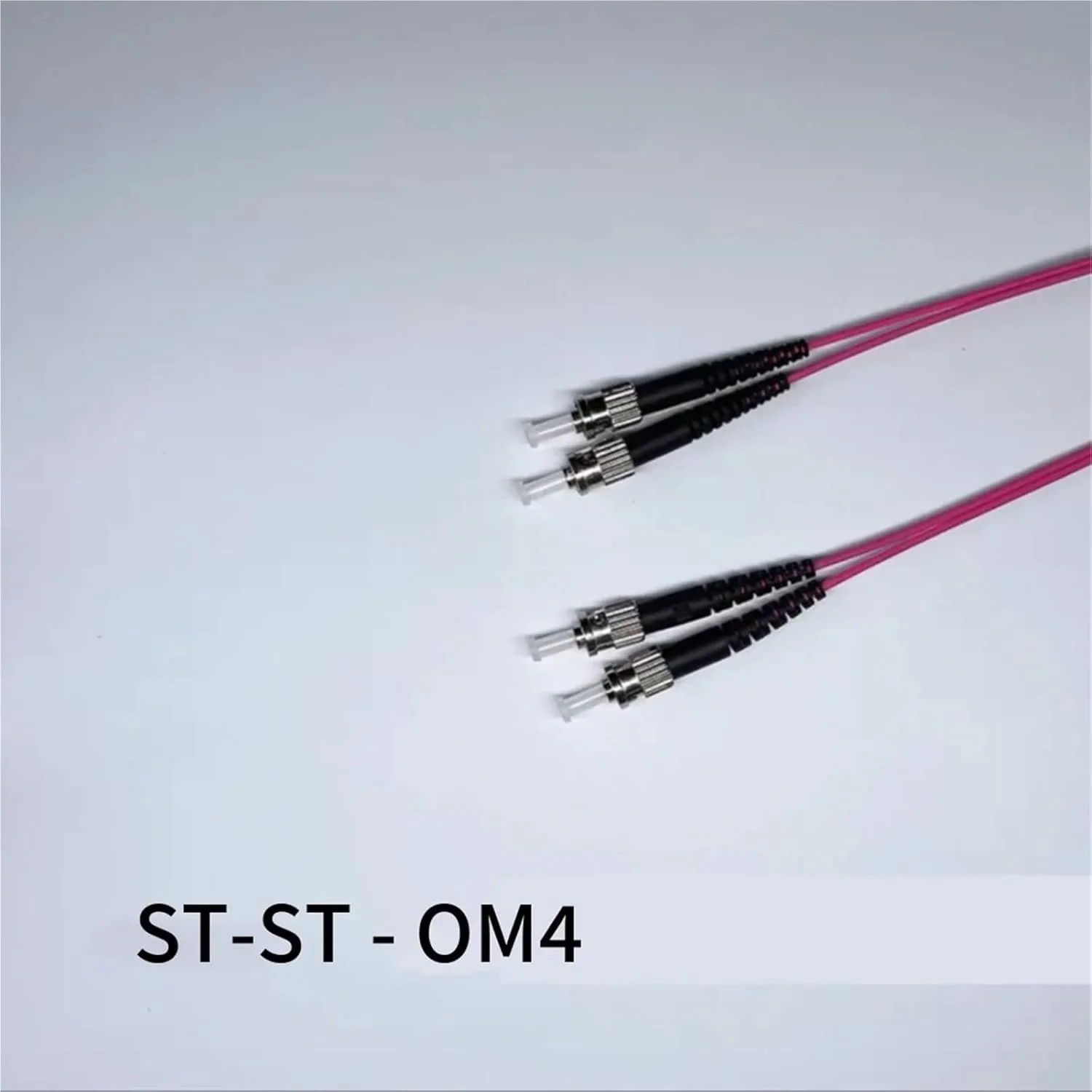 کابل فیبر نوری دوتایی ST-ST OM4 چند حالته، 1 تا 100 متر (50 متر 1 عدد OM4) کابل فیبر نوری دوتایی ST-ST OM4 چند حالته، 1 تا 100 متر (50 متر 1 عدد OM4)