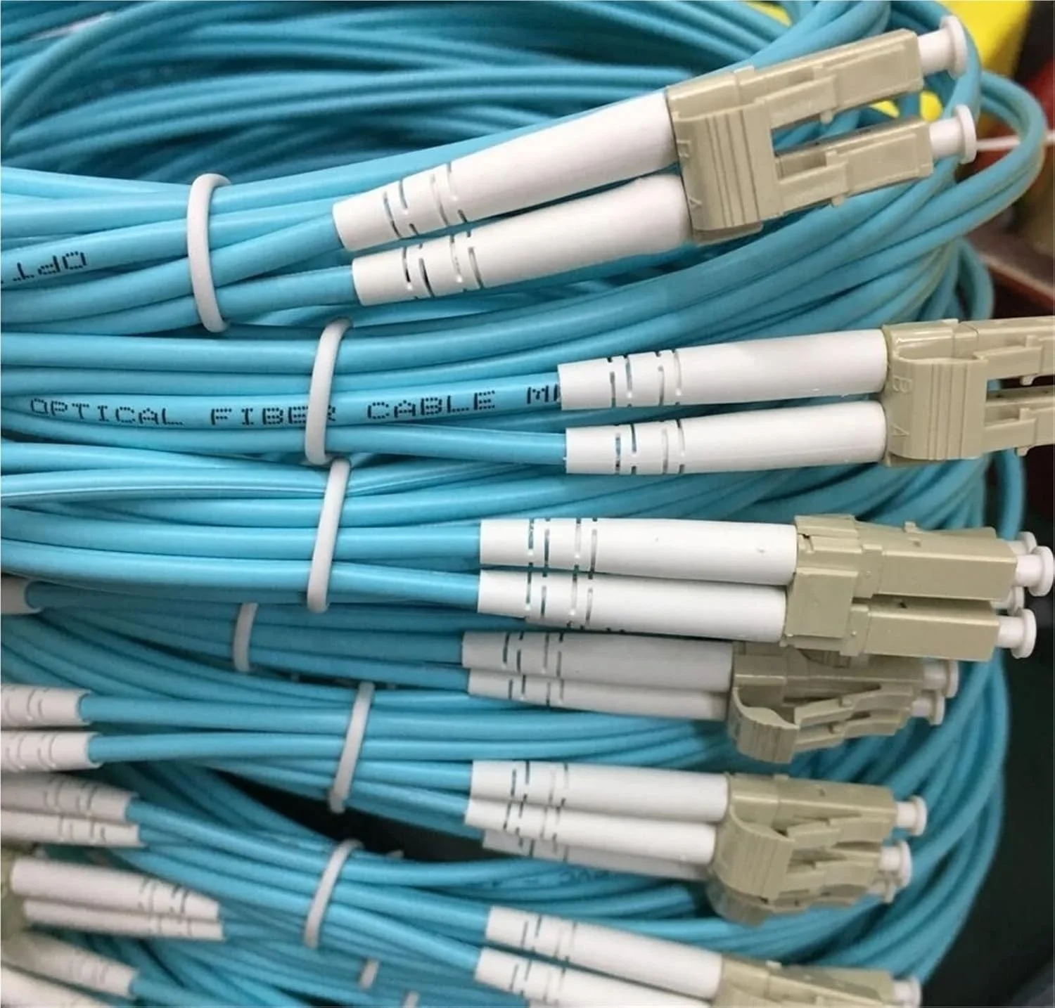 کابل فیبر نوری OM3، یک تا صد متر، دوبلکس، 0.2 متر، 0.5 متر (8 متر، 10 عدد، LC-LC بدون گیره)