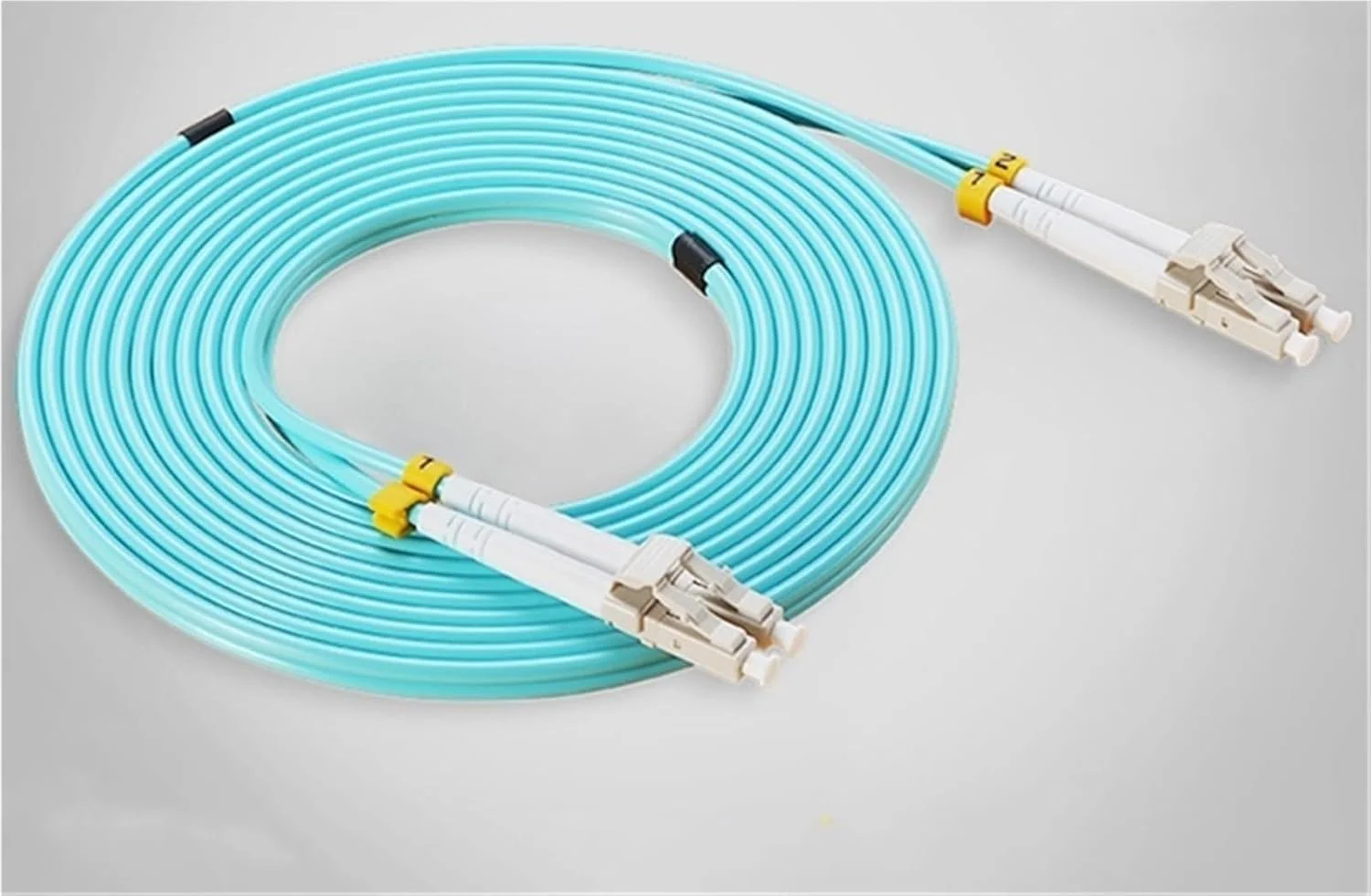 کابل فیبر نوری LC-LC دوپلکس OM3 OM4، ۱ تا ۱۰۰ متر (۳ متر، ۱۰ عدد OM3) کابل فیبر نوری LC-LC دوپلکس OM3 OM4، ۱ تا ۱۰۰ متر (۳ متر، ۱۰ عدد OM3)