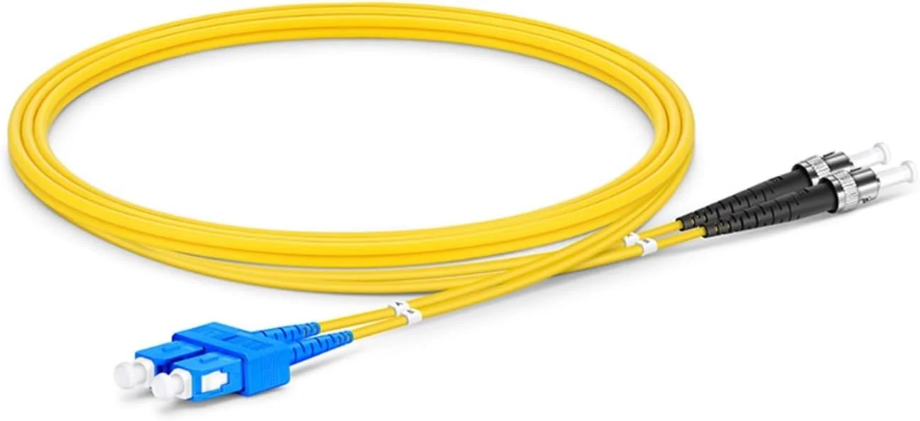 کابل فیبر نوری XTND Connect SC/UPC به ST/UPC سینگل مود 9/125µm داپلکس 3mm LSZH رنگ زرد، جامپر فیبر نوری پارت نامبر: XTNDIPC02DXA1030SCST (1 متر)