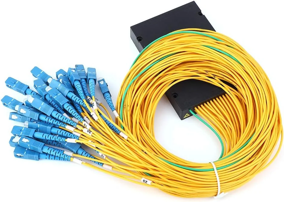 اسپلیتر فیبر نوری سینگل مود PLC با رابط SC/UPC، 1x32، تلفات کم و پایداری بالا، برای پروژه های مهندسی سیم کشی خانگی