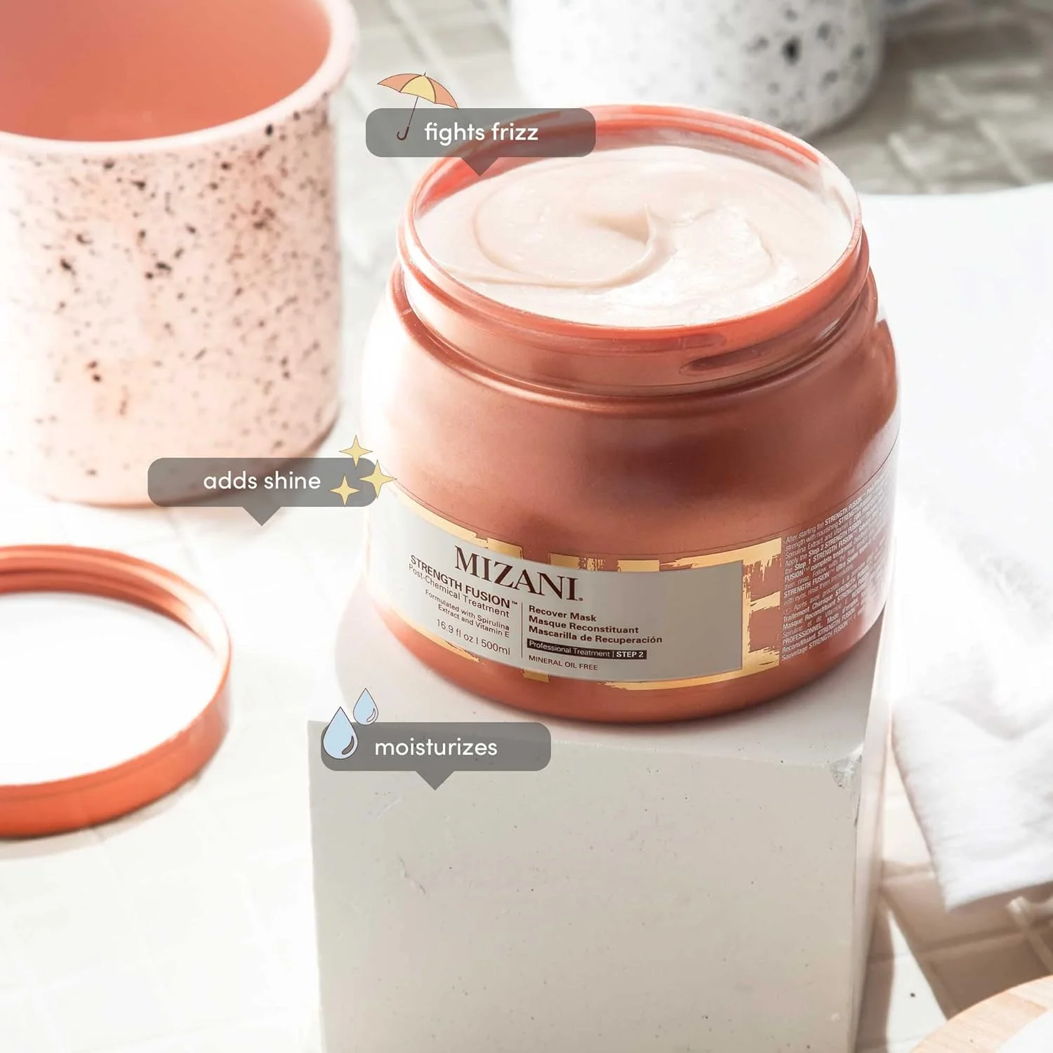 ماسک ترمیم کننده موهای آسیب دیده میـزانی، مناسب برای بعد از درمان های شیمیایی، 500 میلی لیتر ماسک ترمیم کننده موهای آسیب دیده میـزانی، مناسب برای بعد از درمان های شیمیایی، 500 میلی لیتر