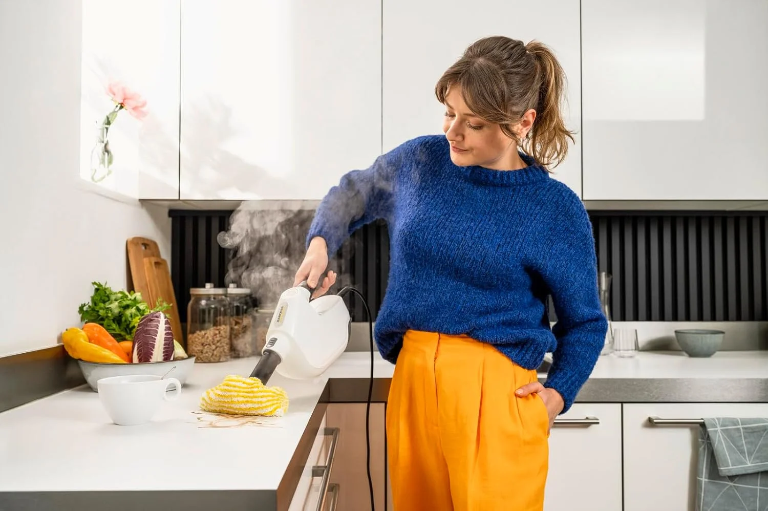 بخارشوی دستی کارچر SC 1 Multi & Up به همراه کیت زمین شوی و لوازم جانبی اضافی، فشار 3 بار، گرم شدن سریع