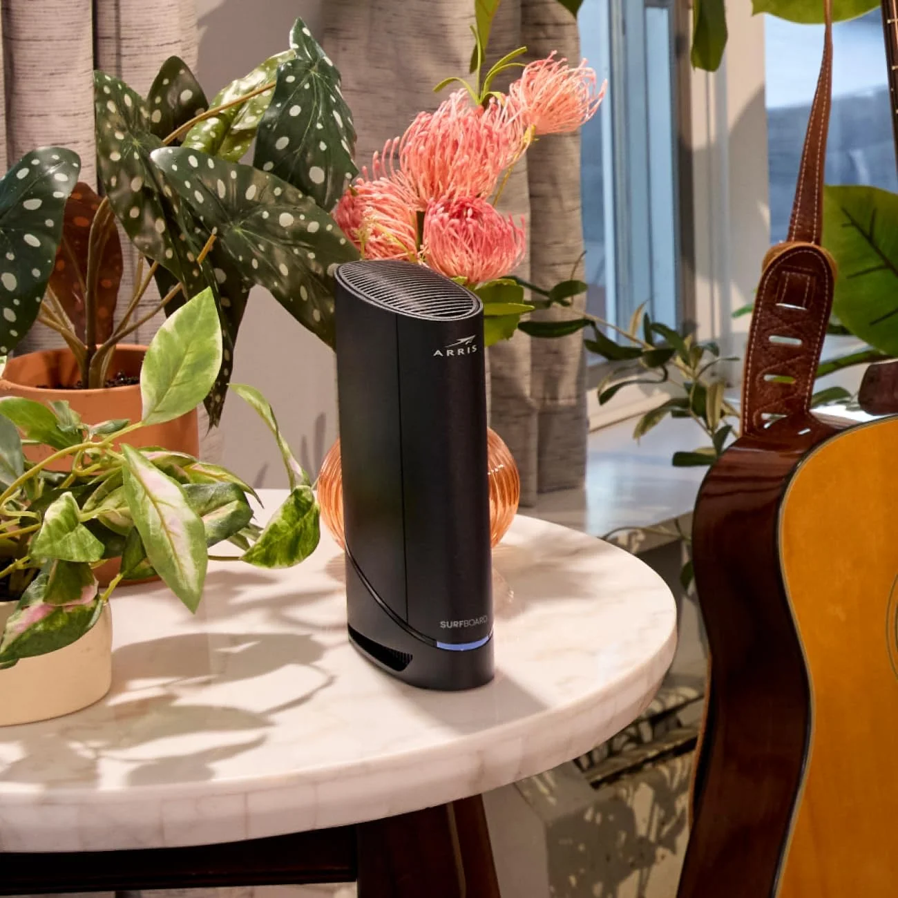 مودم روتر کابلی ARRIS (G18) - مودم سریع DOCSIS 3.1 Multi-Gigabit WiFi 6 (AX1800)، تایید شده برای Comcast Xfinity، Cox، Spectrum و غیره مودم روتر کابلی ARRIS (G18) - مودم سریع DOCSIS 3.1 Multi-Gigabit WiFi 6 (AX1800)، تایید شده برای Comcast Xfinity، Cox، Spectrum و غیره