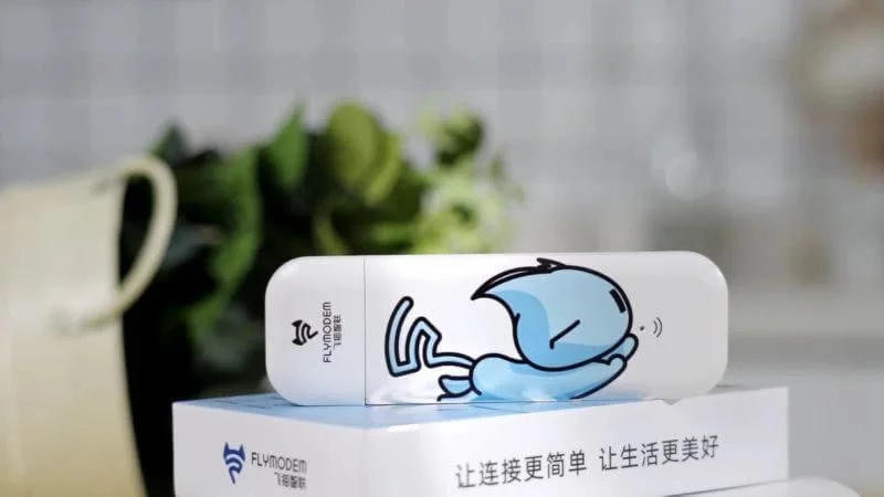 مودم USB وای فای 4G LTE Flymodem | راه حل نهایی برای اتصال به اینترنت پرسرعت | سرعت وای فای 150 مگابیت بر ثانیه 10 کاربر مودم USB وای فای 4G LTE Flymodem | راه حل نهایی برای اتصال به اینترنت پرسرعت | سرعت وای فای 150 مگابیت بر ثانیه 10 کاربر