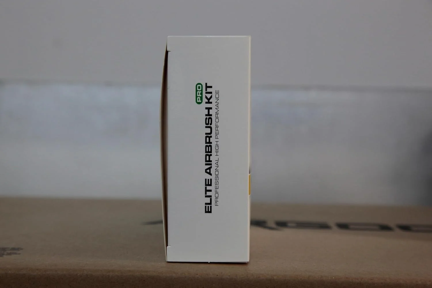 ایربراش گرانشی دوال اکشن فنگدا FE-180/BD-180 با کنترل جزئیات بالا، نازل 0.2 میلیمتری، مخزن مایع قیفی 9 میلیلیتری، شیر کنترل هوا ایربراش گرانشی دوال اکشن فنگدا FE-180/BD-180 با کنترل جزئیات بالا، نازل 0.2 میلیمتری، مخزن مایع قیفی 9 میلیلیتری، شیر کنترل هوا