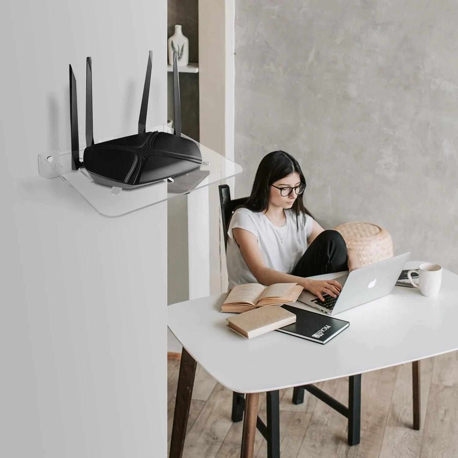 شلف دیواری روتر وای فای، نگهدارنده شلف دیواری شناور اکریلیک، استند شلف ذخیره سازی جهانی برای روتر، مودم، مینی پروژکتور، تی وی باکس، بلندگو و غیره، 31x25.5 سانتی متر (شفاف)