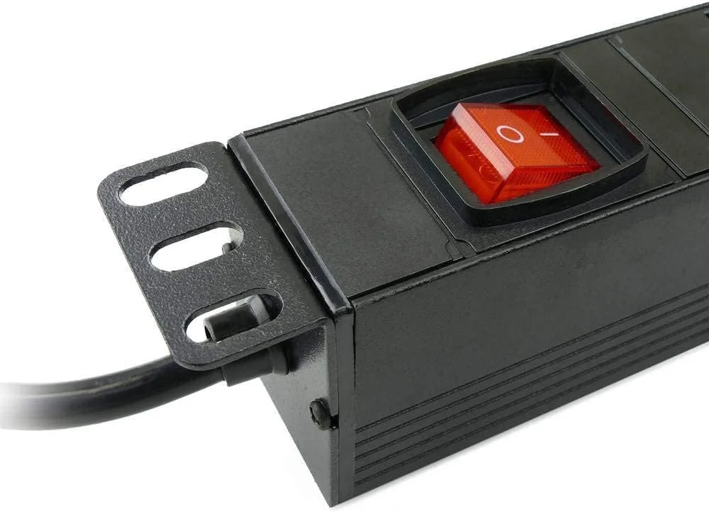 پاور استریپ رک مونت 1U با 6 خروجی 16 آمپر UK، مناسب رک شبکه، کابل 2 متری، پریز استاندارد، سوئیچ، بدنه آلومینیومی (6 خروجی) (PLUG-B01) پاور استریپ رک مونت 1U با 6 خروجی 16 آمپر UK، مناسب رک شبکه، کابل 2 متری، پریز استاندارد، سوئیچ، بدنه آلومینیومی (6 خروجی) (PLUG-B01)