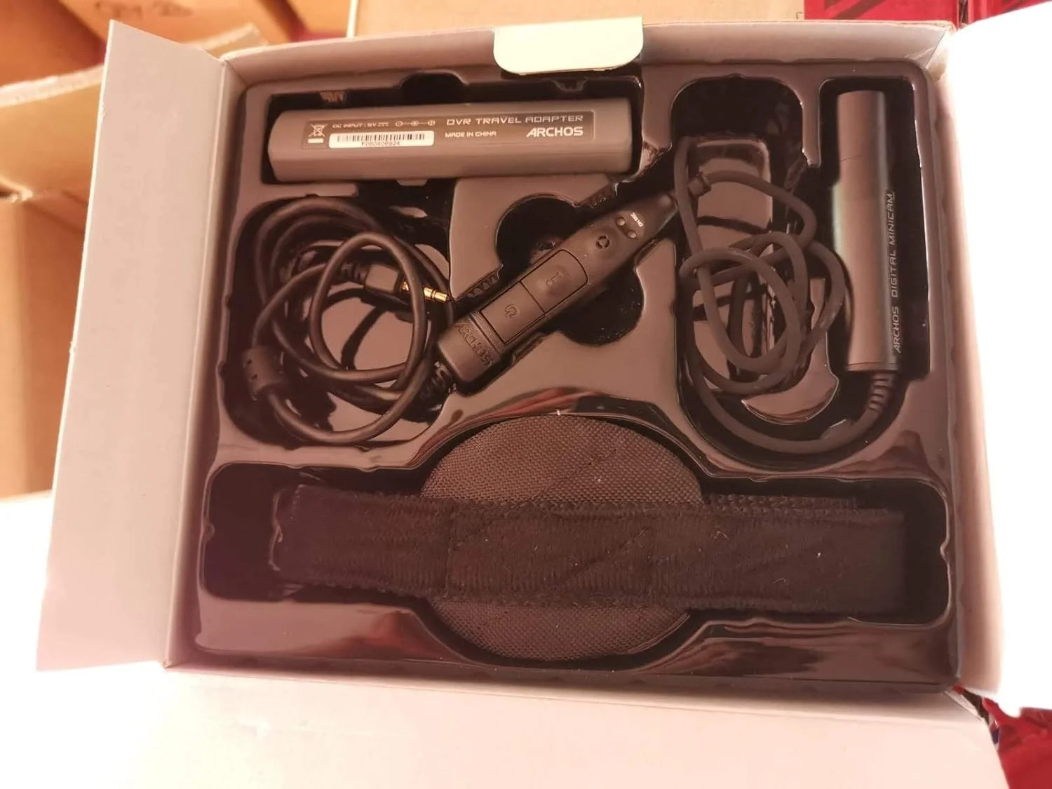 دوربین فیلمبرداری کلاهی آرکوس برای پخش کننده های رسانه ای قابل حمل آرکوس نسل 5