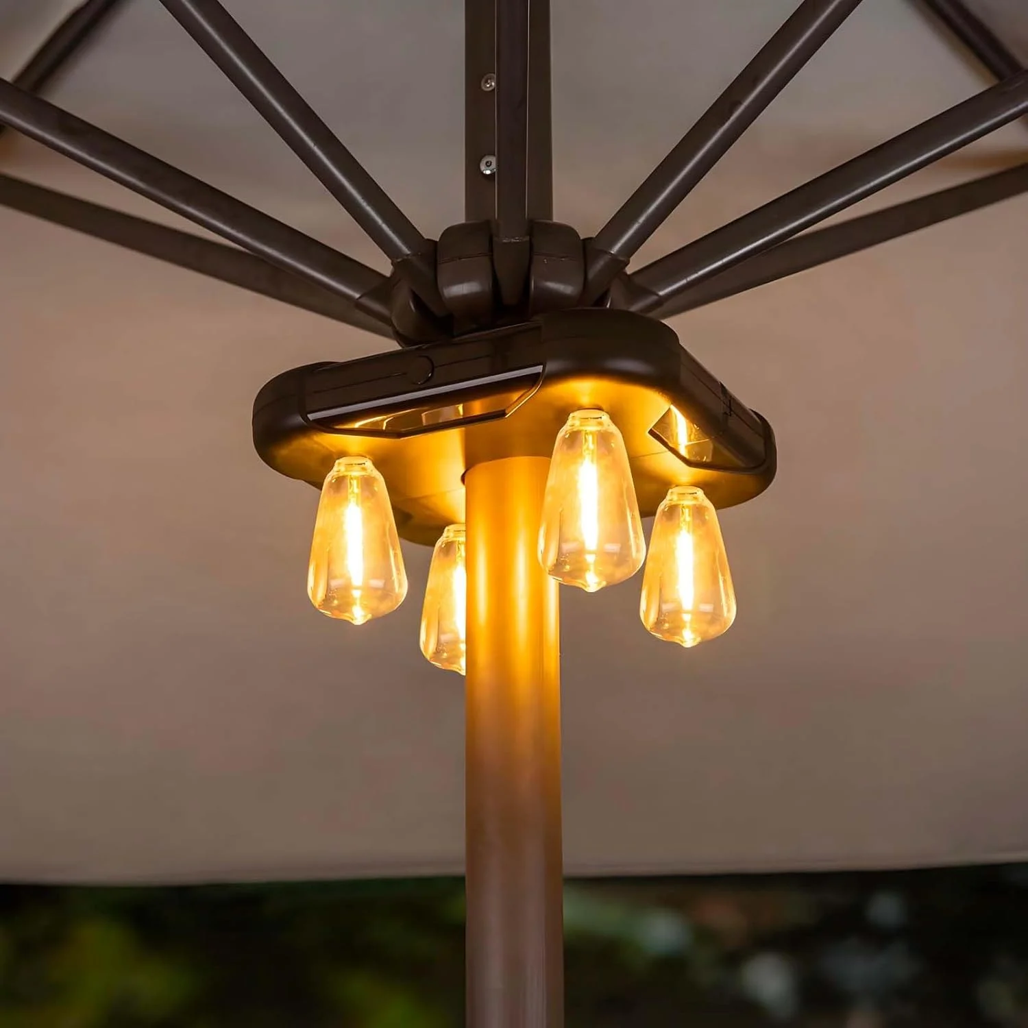 چراغ چتر آفتابی AVAMERY با تایمر، چراغ های میله چتر بی سیم با 3 حالت روشنایی با باتری، با لامپ های ادیسونی LED مناسب برای چتر کنسولی فضای باز، حیاط خلوت، کمپینگ و باربیکیو چراغ چتر آفتابی AVAMERY با تایمر، چراغ های میله چتر بی سیم با 3 حالت روشنایی با باتری، با لامپ های ادیسونی LED مناسب برای چتر کنسولی فضای باز، حیاط خلوت، کمپینگ و باربیکیو