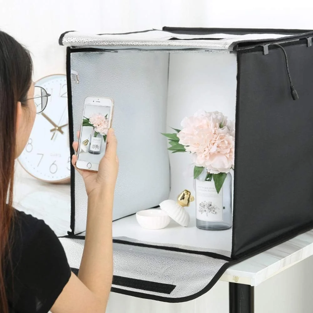 چادر نور کیو اس تی اف 40 * 40 سانتی متر با روشنایی قابل تنظیم، جعبه استودیویی عکس تاشو قابل حمل، کیت نورپردازی عکاسی رومیزی با ال ای دی روشن