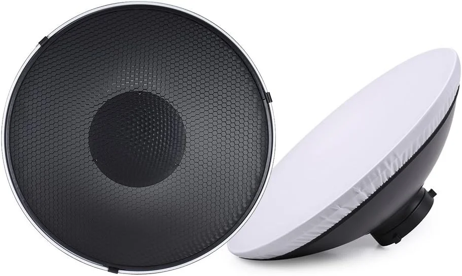 نورپردازی استودیویی اسپیدلایت، نور باریکه، دهانه بوونز به همراه بازتابنده، لانه زنبوری و پارچه سافت