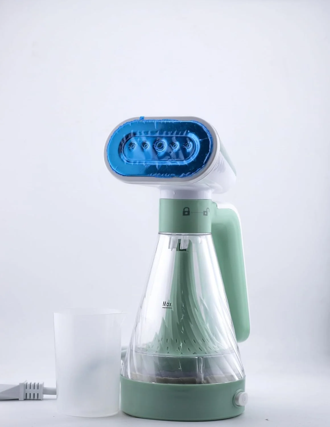 بخارگر دستی لباس، 600 وات، مدل Q-GT7، گرمایش یکنواخت با صاف کردن چروک، سبز نعنایی بخارگر دستی لباس، 600 وات، مدل Q-GT7، گرمایش یکنواخت با صاف کردن چروک، سبز نعنایی