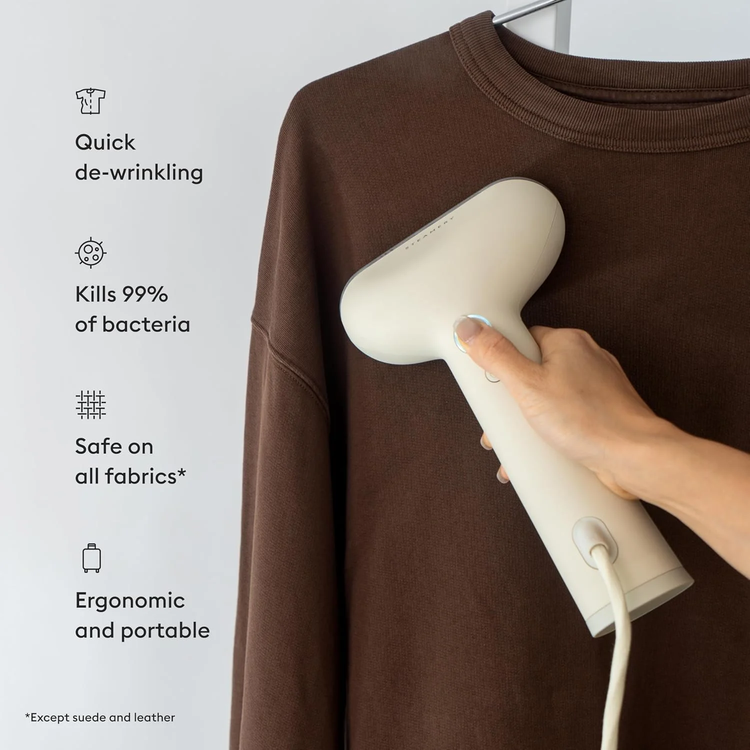 بخارشوی مسافرتی STEAMERY Stockholm Cirrus No. 3 با اتو پرس داخلی - ژنراتور بخار قابل حمل - تمیز کننده بخار لباس، پارچه های ظریف و منسوجات (رنگ ماسه ای)