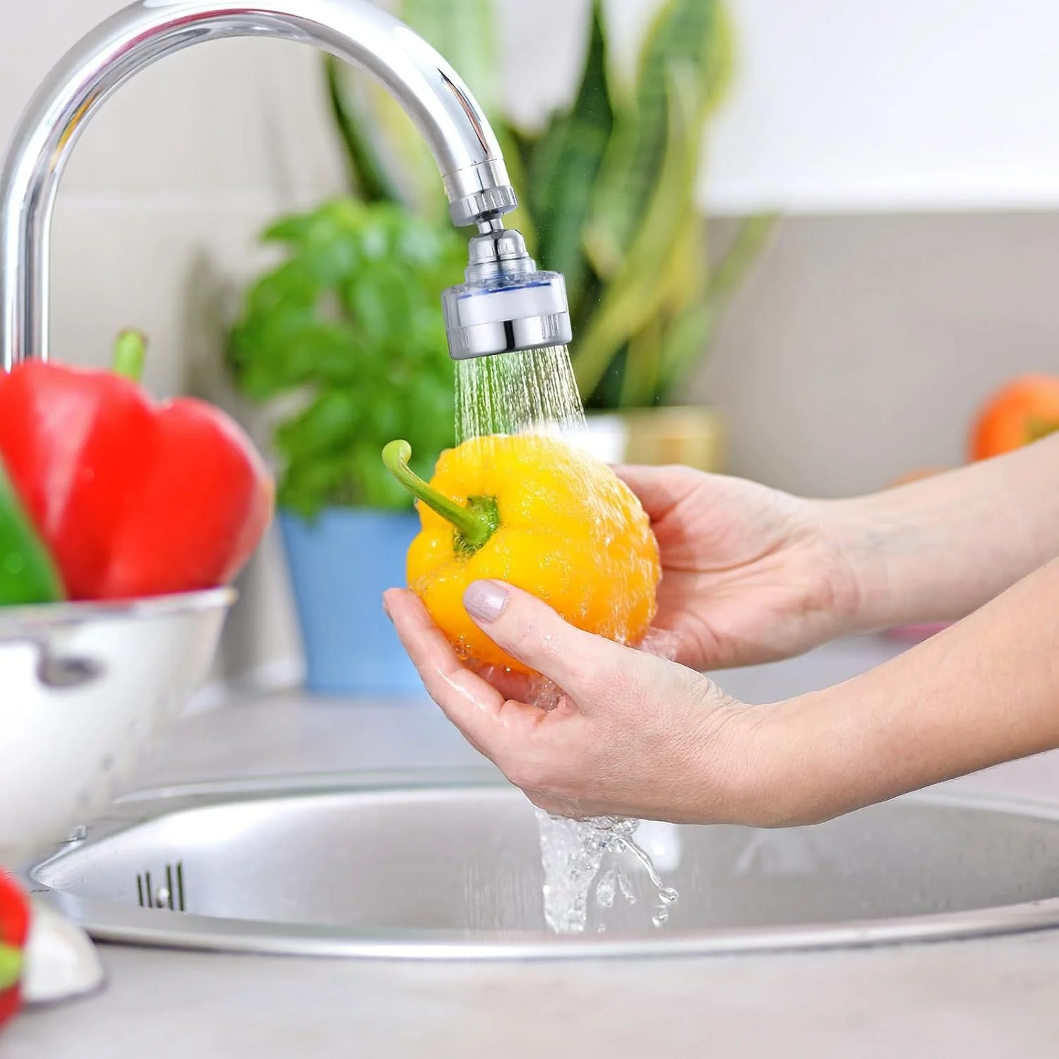 مجموعه فیلتر آب شیر چرخان 360 درجه Defsedar با لوله افزایش طول، فیلتر ضد پاشش سینک حمام و آشپزخانه، تصفیه کننده آب شیر خانگی با عناصر فیلتر قابل تعویض مجموعه فیلتر آب شیر چرخان 360 درجه Defsedar با لوله افزایش طول، فیلتر ضد پاشش سینک حمام و آشپزخانه، تصفیه کننده آب شیر خانگی با عناصر فیلتر قابل تعویض