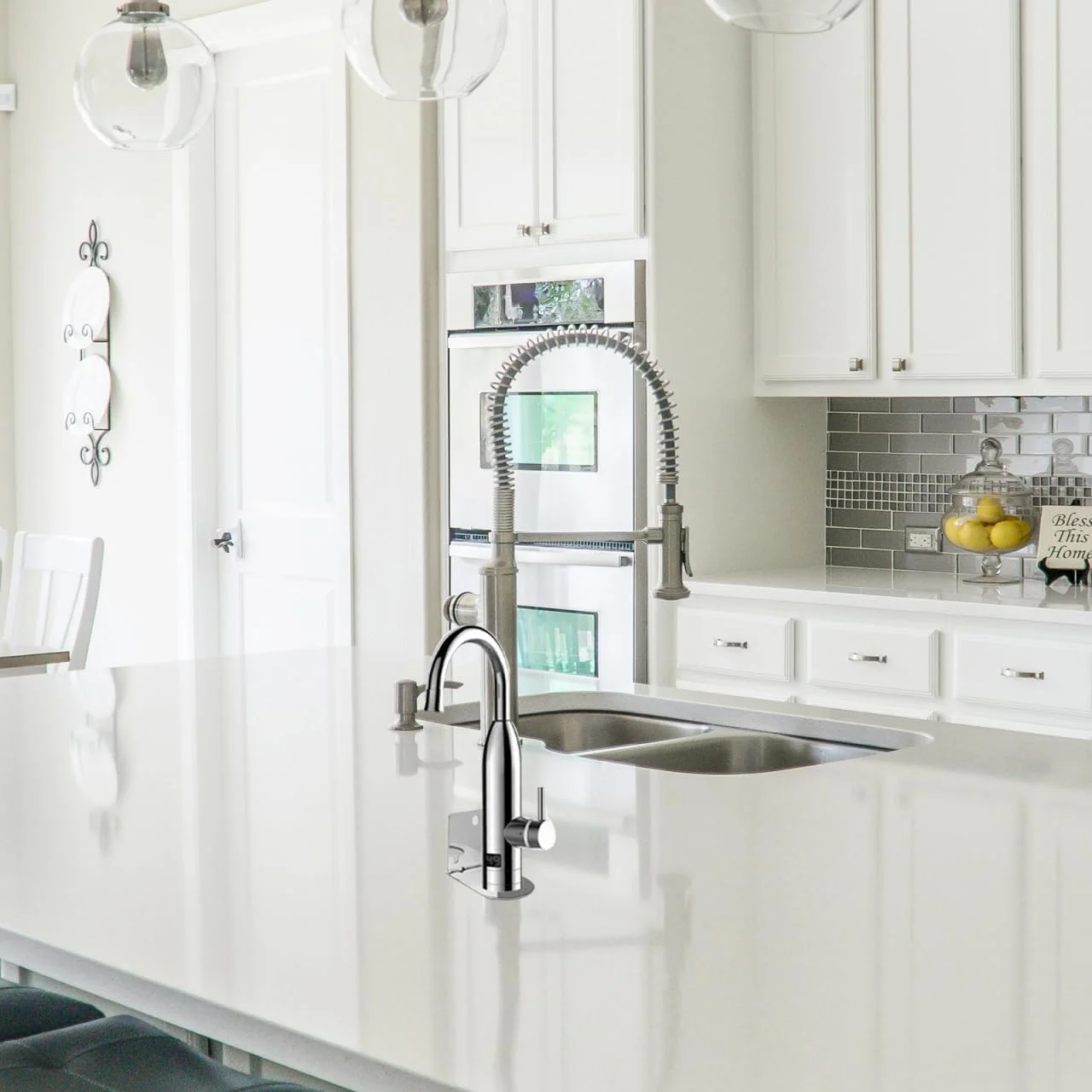 نگهدارنده یونیورسال شیر آب OUNONA، براکت فلزی پشتیبانی برای شیر آب و تصفیه کننده آب