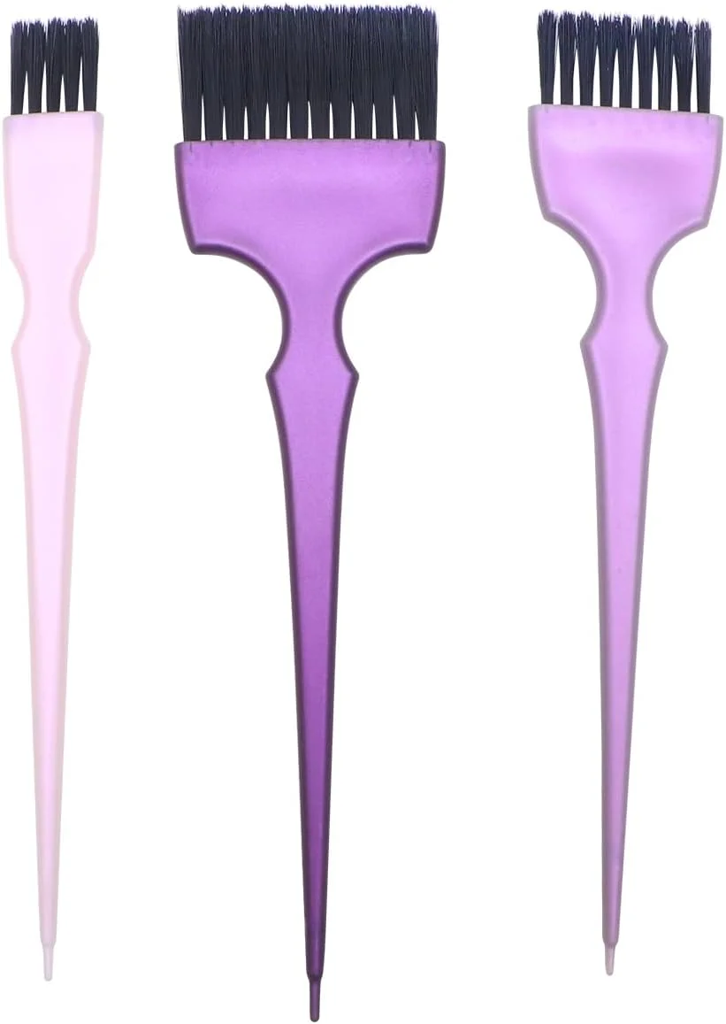 مجموعه ابزار رنگ مو بنفش شامل کاسه رنگ، برس رنگ مو و ابزار هایلایت